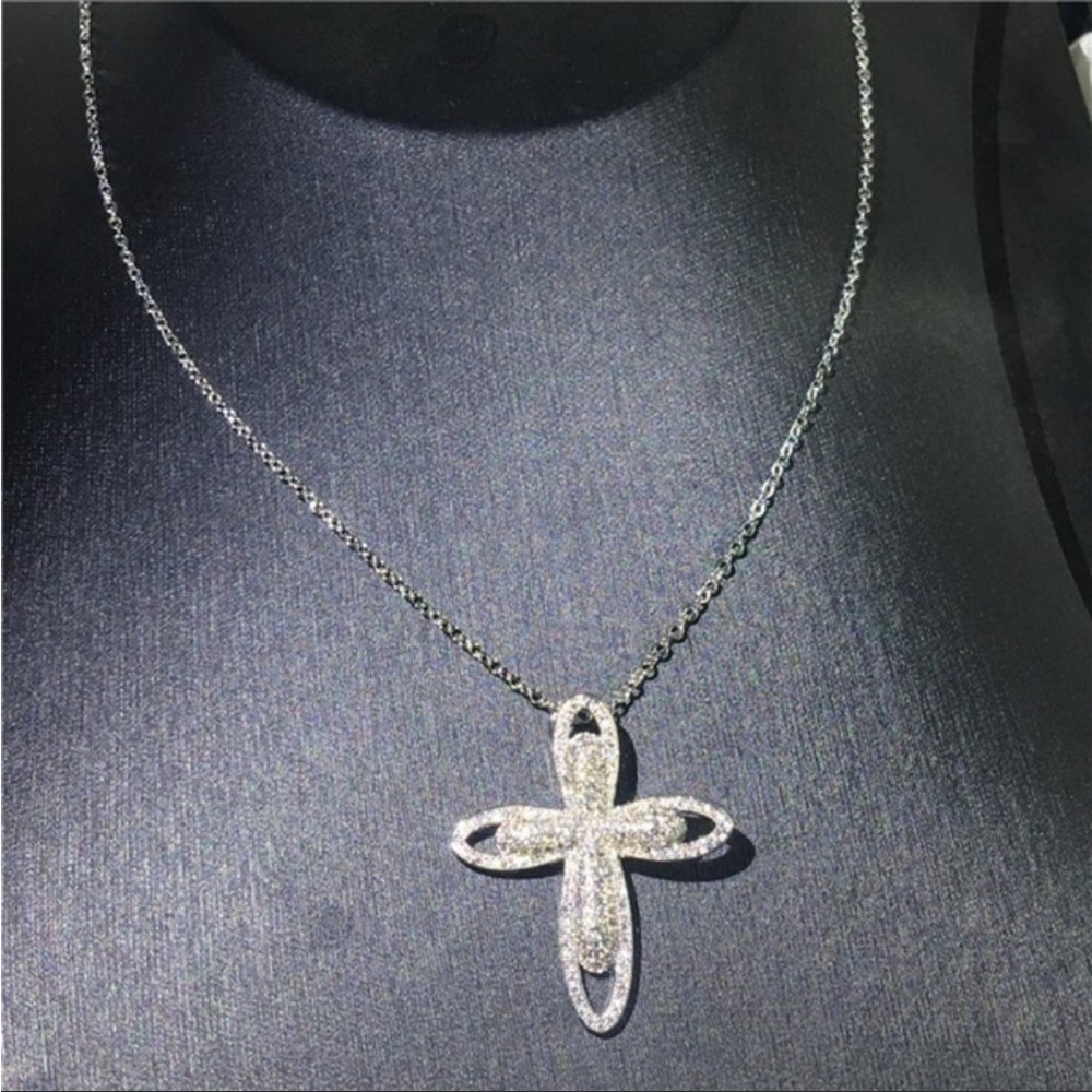 New 925 Silver Plated CZ Cross Necklace - Picture 2 of 7
